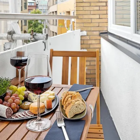 Modernes Am Bremer Dom Mit Balkon * Bremen