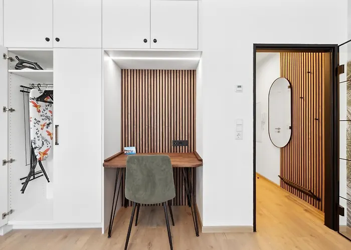 Appartement Modernes Am Bremer Dom Mit Balkon Brême